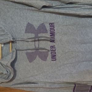 Under Armour long-sleeved hooded shirt